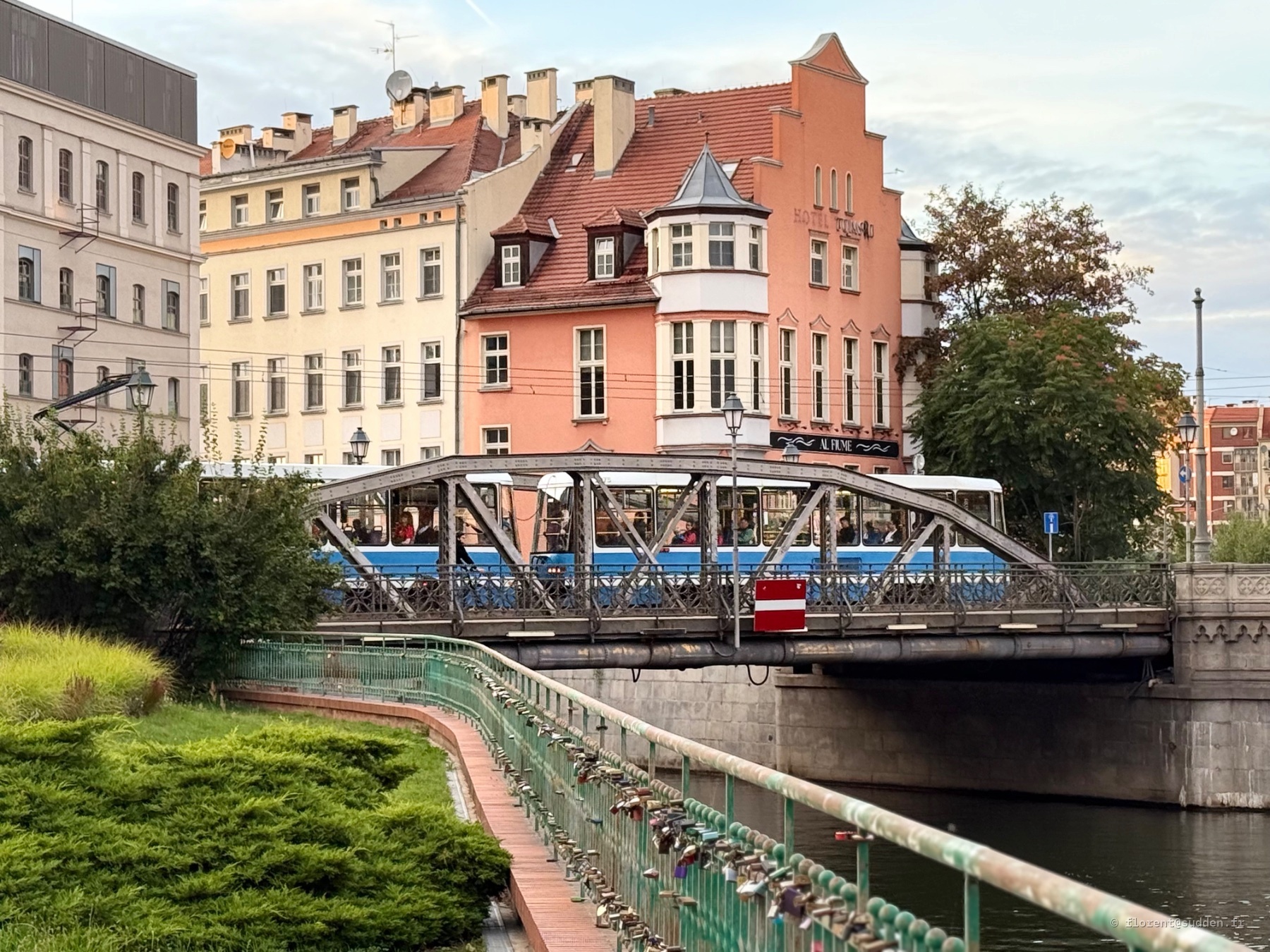 Pont et tramway, Wrocław