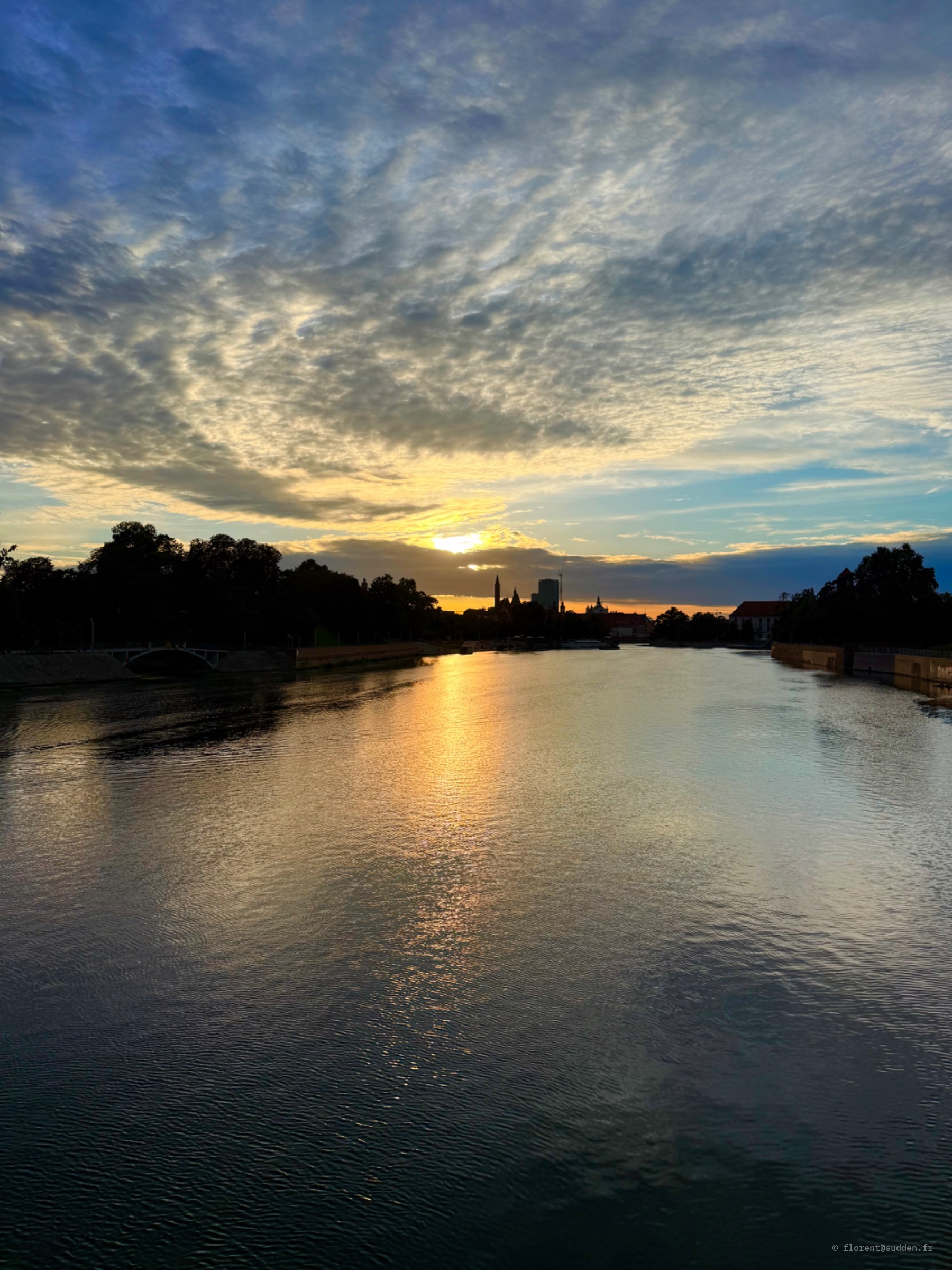 Pont de la Paix, Wrocław
