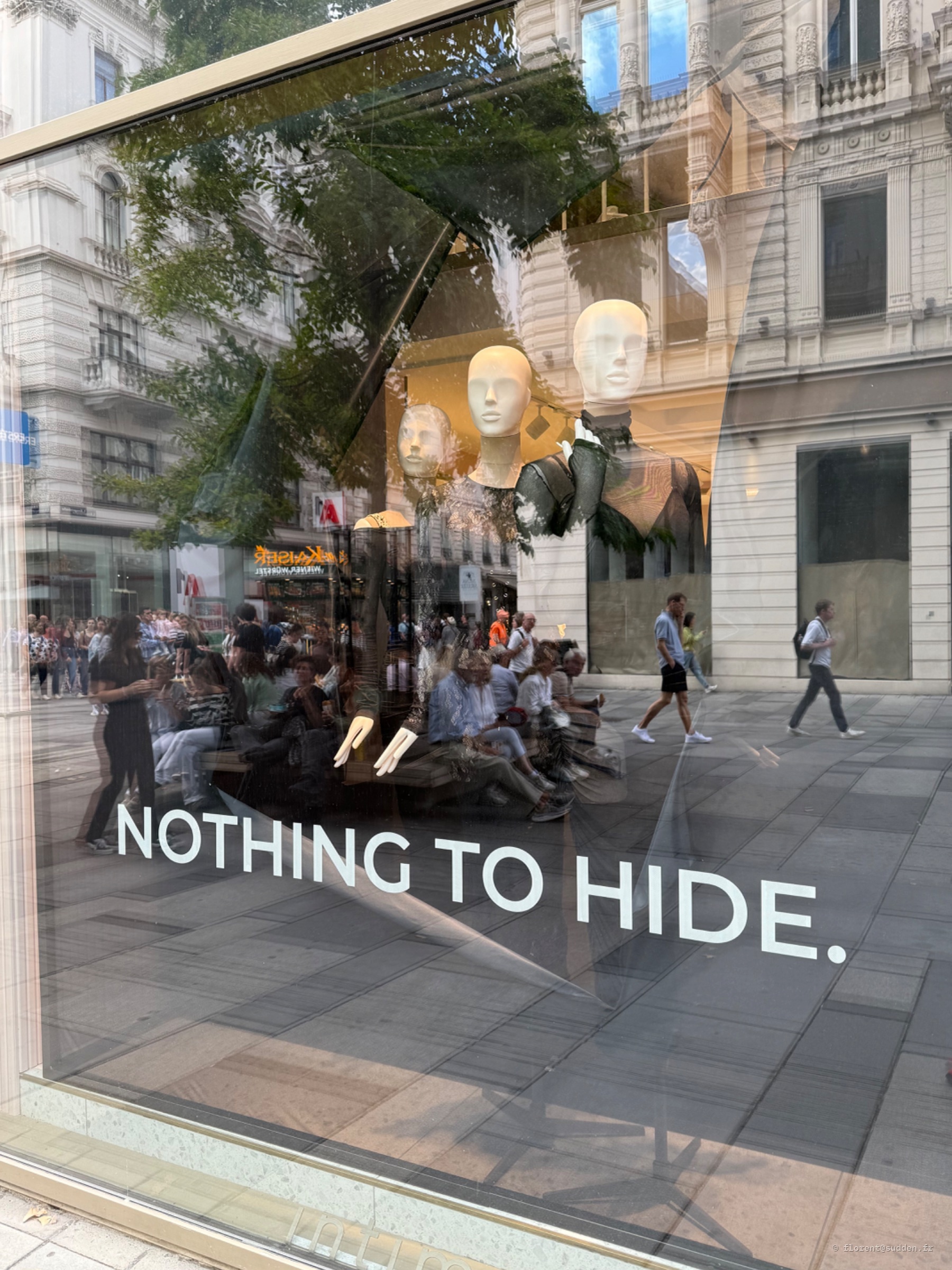 Vitrine commerciale, Kärntner Straße, Vienne