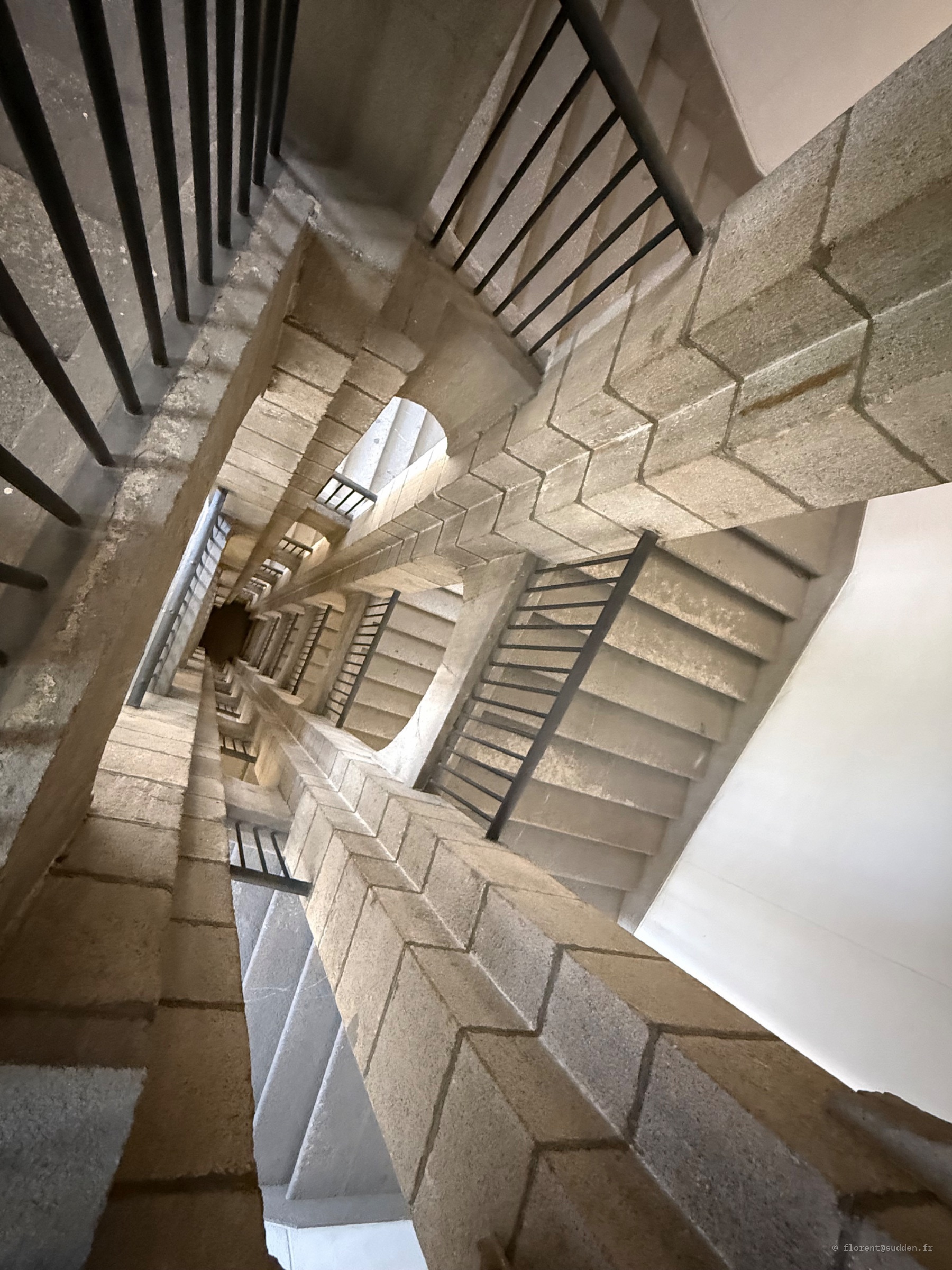 Escalier intérieur, Museo Reina Sofía. Madrid
