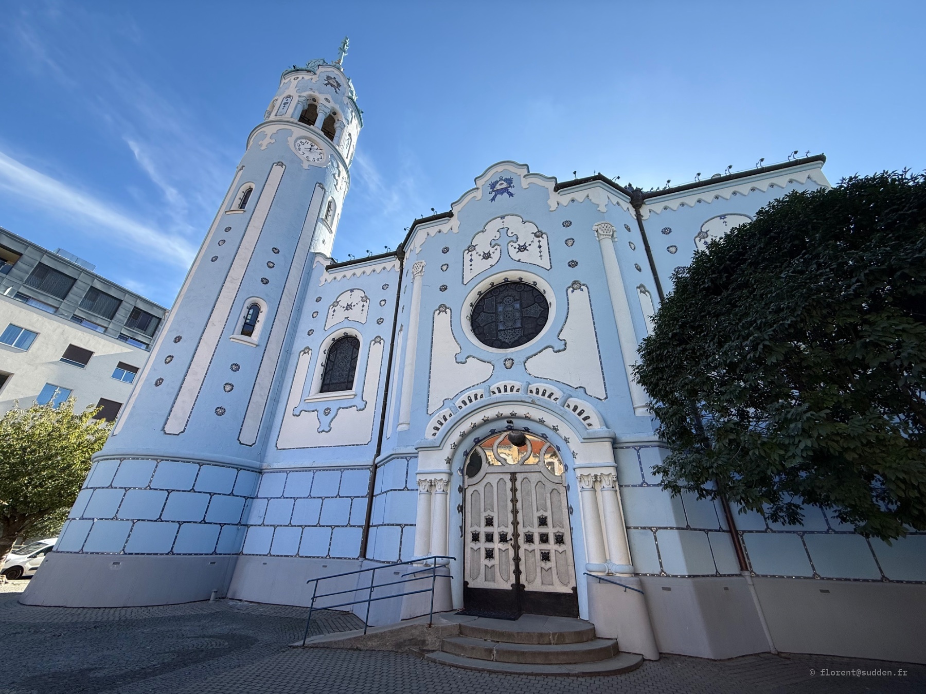 Église Sainte-Élisabeth de Bratislava